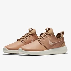 NikeLab Roshe Leather Sneakers